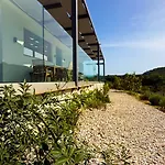 Ek Ornelakis, Luxury Country House With Jacuzzi